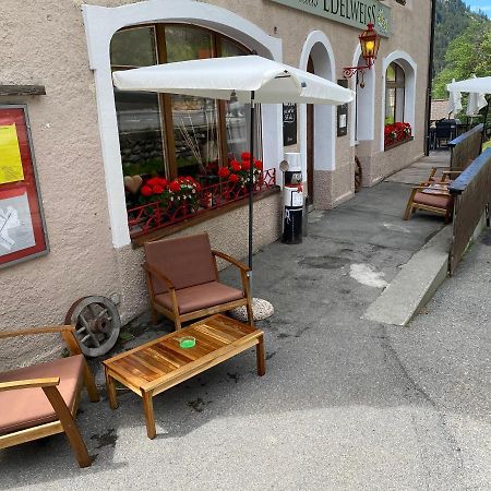 Gasthaus Edelweiss Langwies Zewnętrze zdjęcie