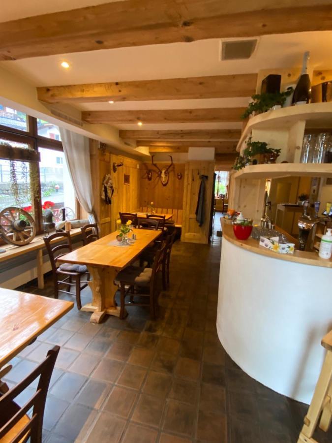 Gasthaus Edelweiss Langwies Zewnętrze zdjęcie